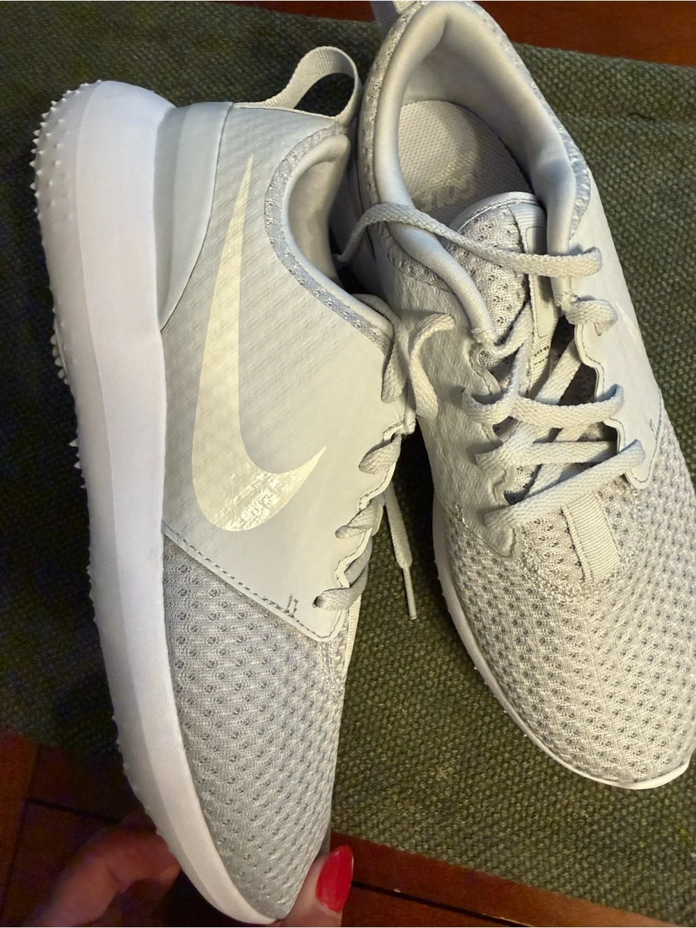 Nike Light Gray Knit Golf Shoes